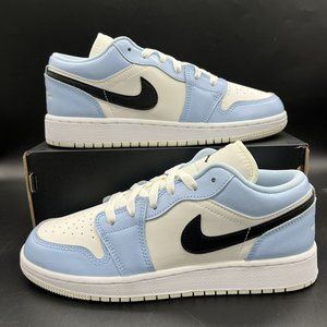 Nike Women’s Low Top Athletic Shoes in Light Blue, White & Black